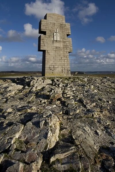 Pointe Pen Hir monument WW II - Brittany - France