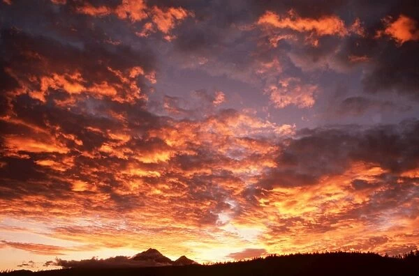 Sunset - Ecuador - South of Quito, Cotapaxi AU-1079