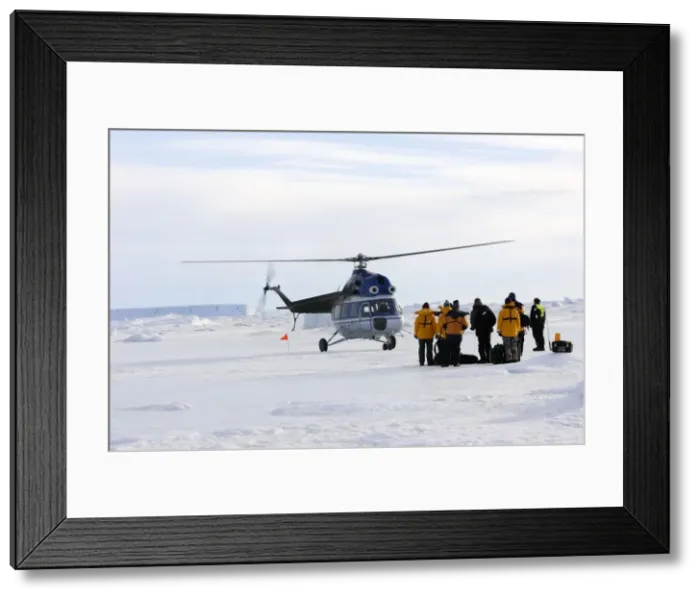 Framed Print : Picture No. 10781159