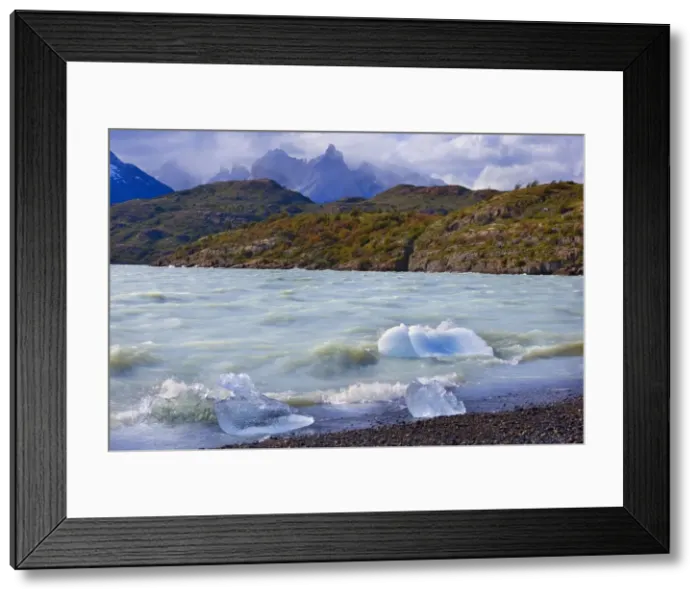Framed Print : Picture No. 10889362 Framed Print : Picture No. 10889362