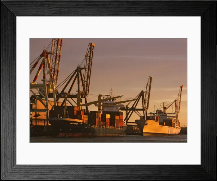 Framed Print : Picture No. 10764593 Framed Print : Picture No. 10764593