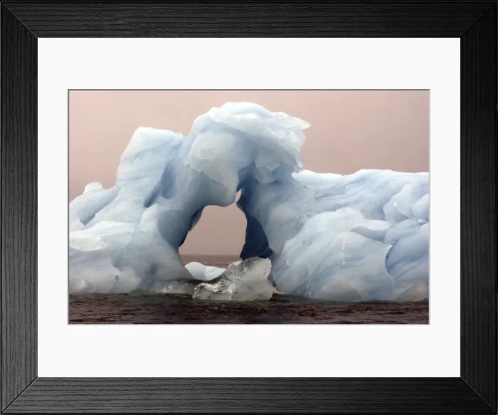 Framed Print : Iceberg Spitzbergen Framed Print : Iceberg Spitzbergen