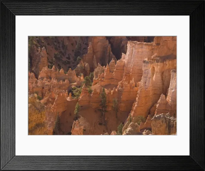 Framed Print : Bryce Canyon: Hoodoes and cliffs from Sunset Point Framed Print : Bryce Canyon: Hoodoes and cliffs from Sunset Point