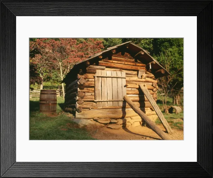 Framed Print : USA - Chickencoop Old Carter Farm on Blue Ridge Parkway, Virginia, USA Framed Print : USA - Chickencoop Old Carter Farm on Blue Ridge Parkway, Virginia, USA
