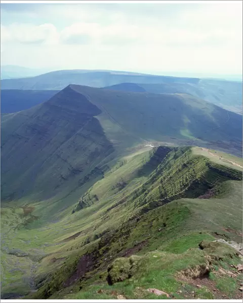 Wales - Breacon Beacons, views from Peny Fan. Sandstone escarpment capped with layers of Conglomerate