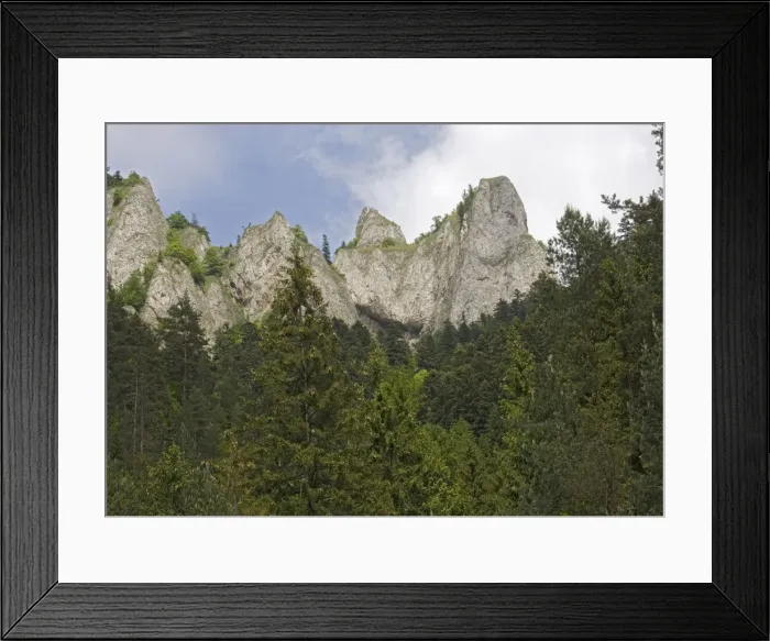 Framed Print : Three crowns limestone peaks in the Pieniny National Park Framed Print : Three crowns limestone peaks in the Pieniny National Park
