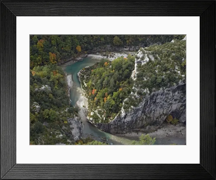Framed Print : Gorge du Verdon, Provence-Alpes, in autumn. Looking down into gorge from balcons de la Mescla Framed Print : Gorge du Verdon, Provence-Alpes, in autumn. Looking down into gorge from balcons de la Mescla