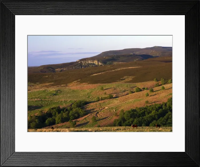 Framed Print : Simonside Hills-view north from hills, from River Coquet Valley, Northumberland NP, UK