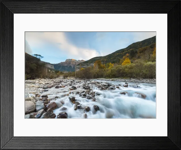 Framed Print : Picture No. 11672074 Framed Print : Picture No. 11672074