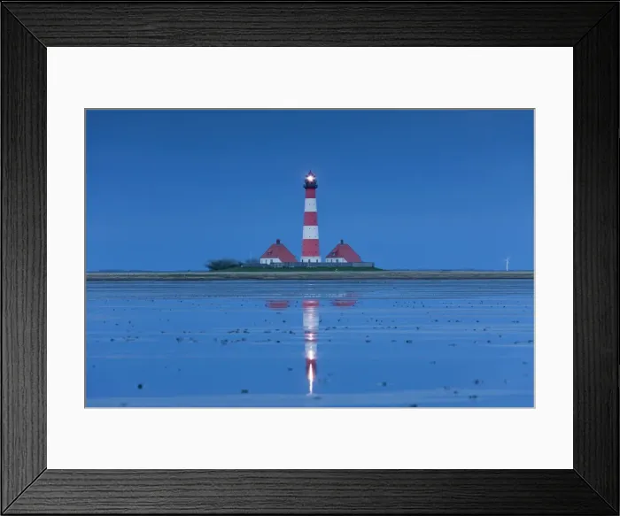Framed Print : Picture No. 11672352 Framed Print : Picture No. 11672352