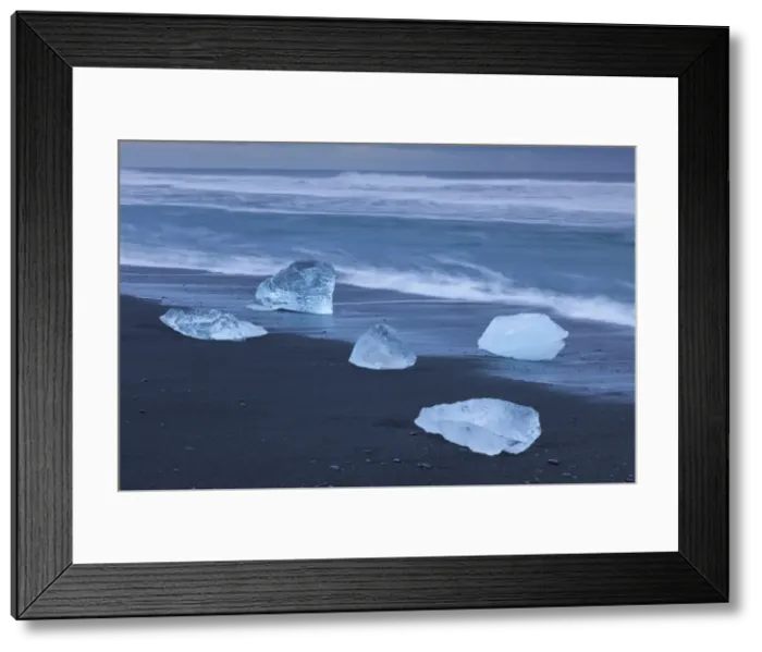 Framed Print : Picture No. 11672661 Framed Print : Picture No. 11672661