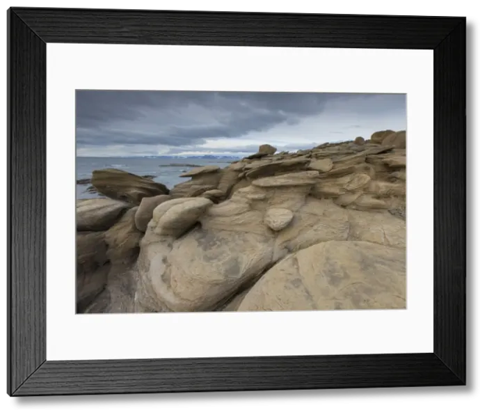 Framed Print : Picture No. 11672837 Framed Print : Picture No. 11672837