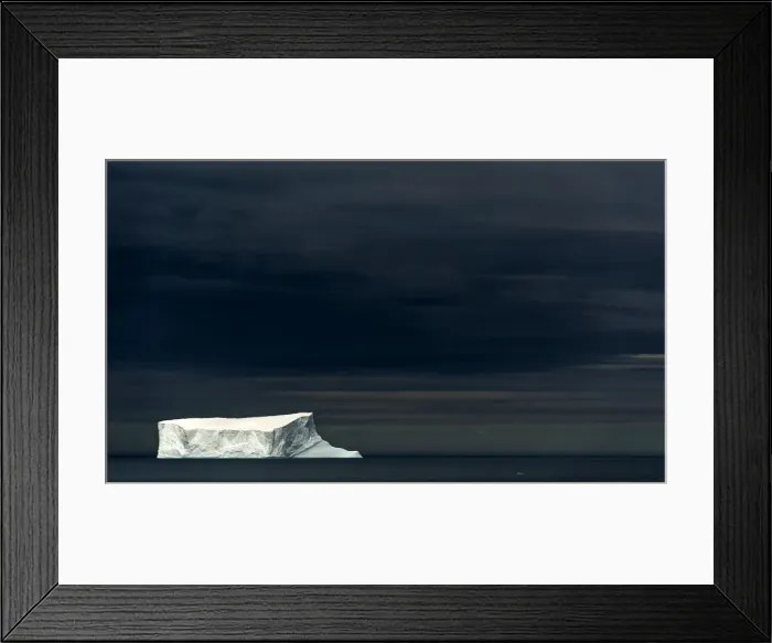 Framed Print : Picture No. 11675971 Framed Print : Picture No. 11675971