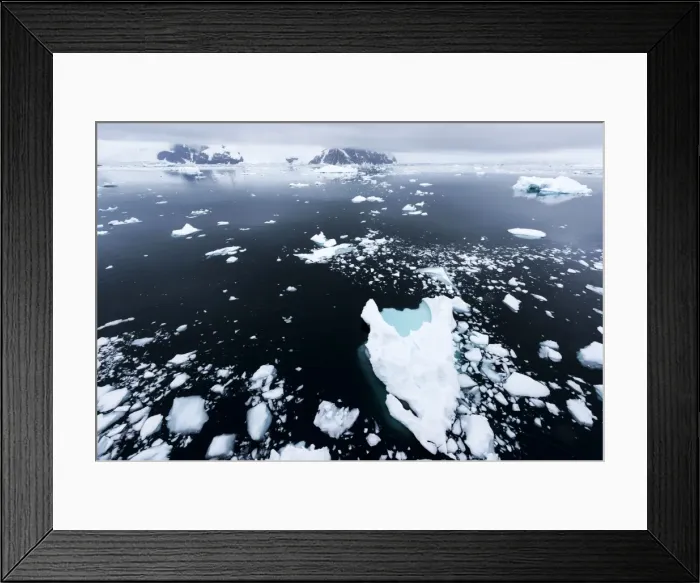 Framed Print : Picture No. 11675689 Framed Print : Picture No. 11675689