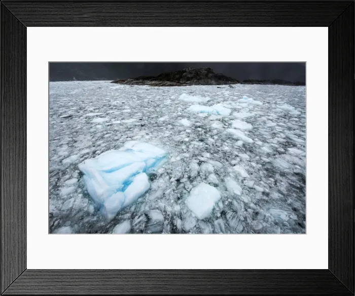Framed Print : Picture No. 11675773 Framed Print : Picture No. 11675773