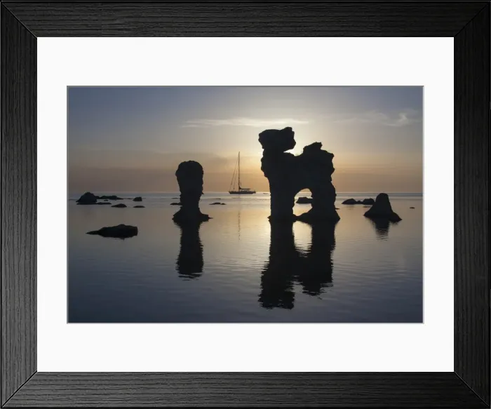 Framed Print : Picture No. 11982092