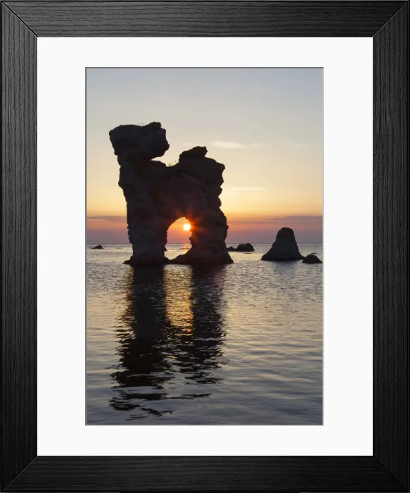 Framed Print : Picture No. 11982095 Framed Print : Picture No. 11982095
