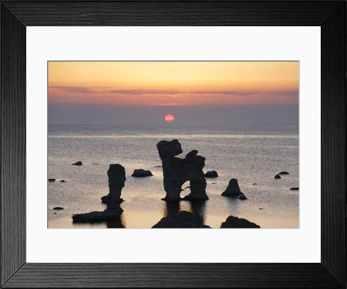 Framed Print : Picture No. 11982097