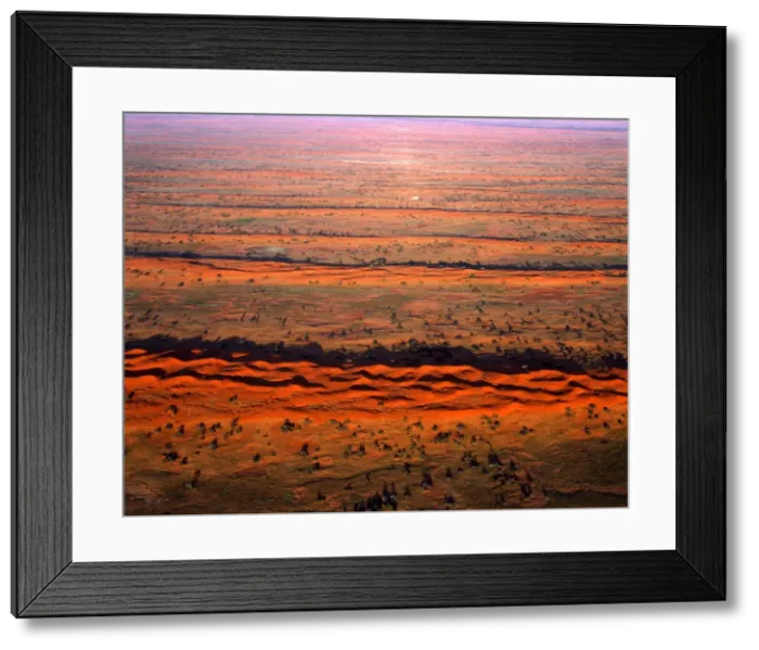Framed Print : Longitudinal sand dunes - Strzelecki Desert, South Australia JPF41251 Framed Print : Longitudinal sand dunes - Strzelecki Desert, South Australia JPF41251