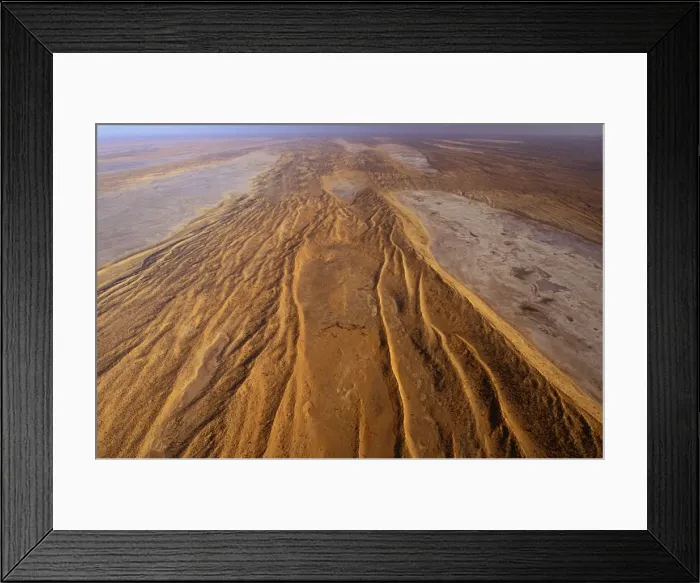 Framed Print : Dunefields & Salt Lakes (playas) Simpson Desert, South Austraia JPF41706 Framed Print : Dunefields & Salt Lakes (playas) Simpson Desert, South Austraia JPF41706