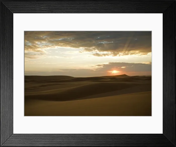 Framed Print : Setting sun in the Namib Dunes With glowing clouds in the sky Namib Desert, Namibia, Africa Framed Print : Setting sun in the Namib Dunes With glowing clouds in the sky Namib Desert, Namibia, Africa