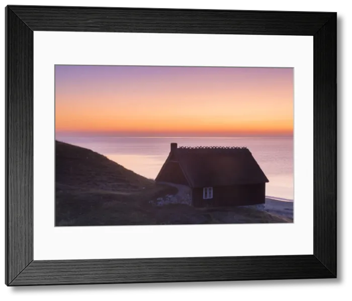 Framed Print : Fishing hut Havaeng 19 Framed Print : Fishing hut Havaeng 19