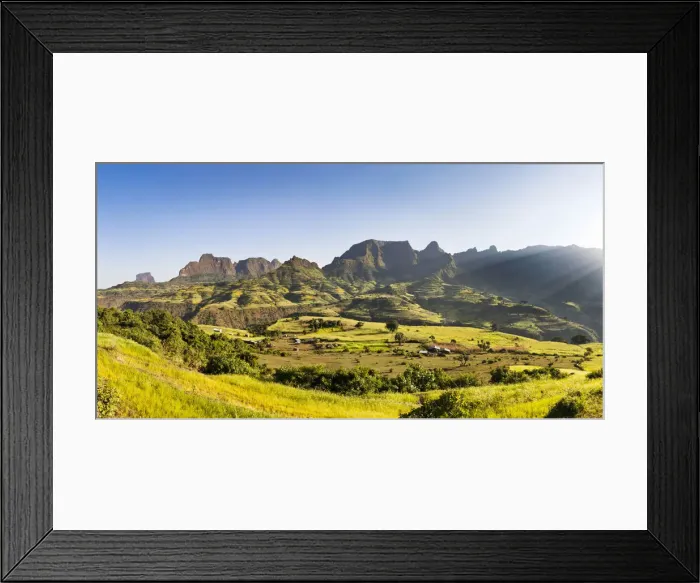 Framed Print : DDE-90019456