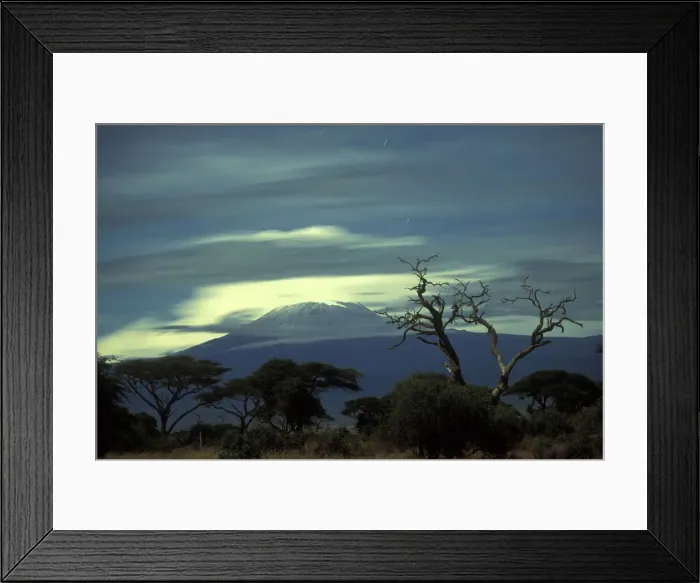Framed Print : DDE-90020470 Framed Print : DDE-90020470