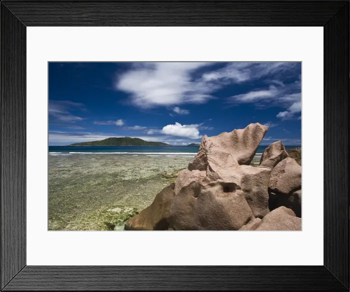 Framed Print : DDE-90021707 Framed Print : DDE-90021707