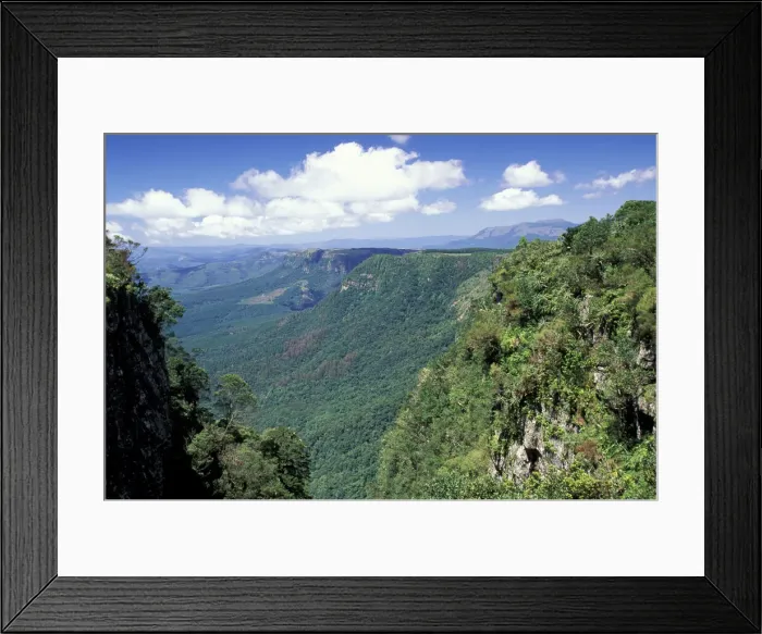 Framed Print : DDE-90022133 Framed Print : DDE-90022133