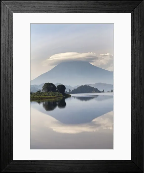 Framed Print : DDE-90022923 Framed Print : DDE-90022923
