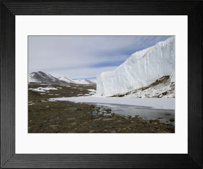Framed Print : DDE-90023533 Framed Print : DDE-90023533