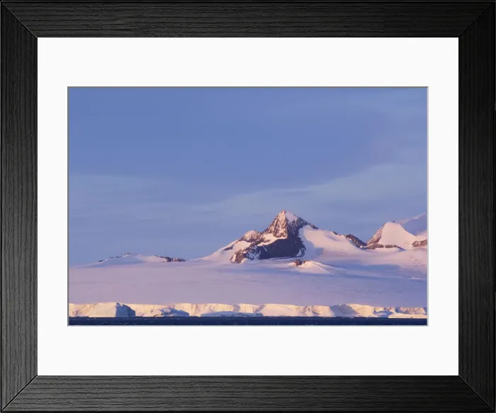 Framed Print : DDE-90023545 Framed Print : DDE-90023545