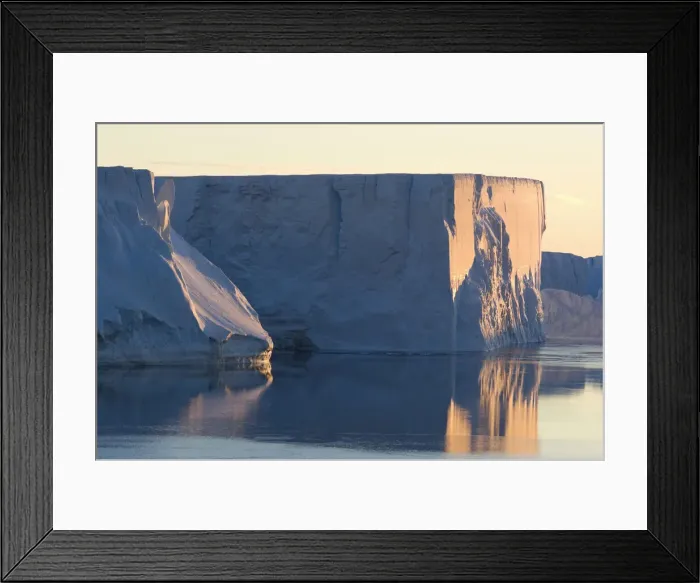 Framed Print : DDE-90023559 Framed Print : DDE-90023559