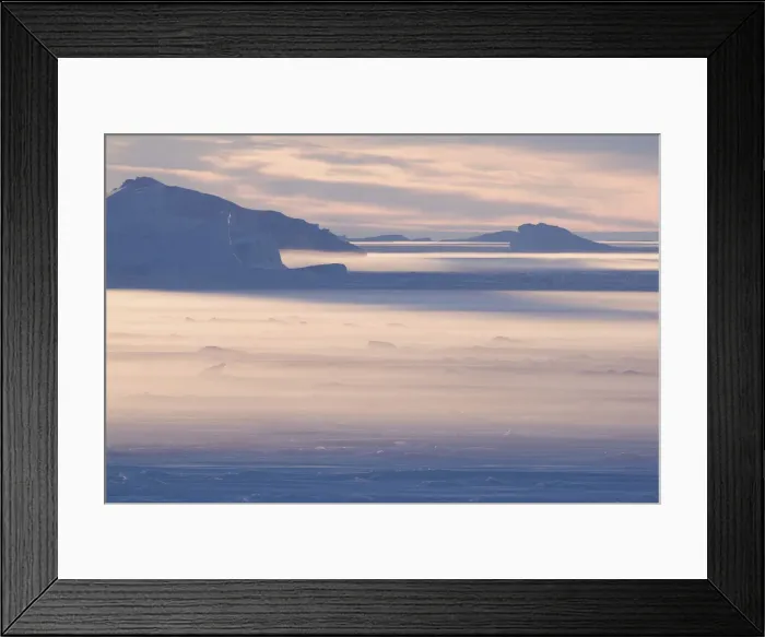 Framed Print : DDE-90023578