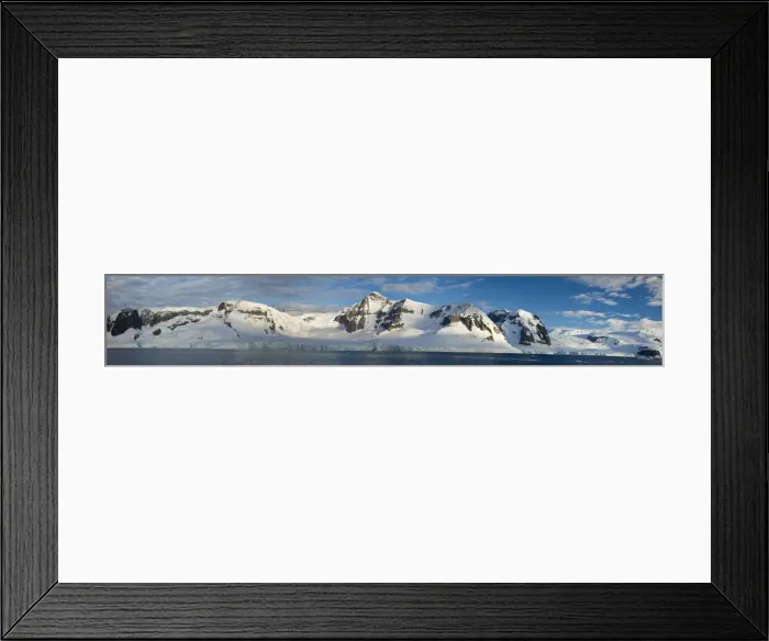 Framed Print : DDE-90023620 Framed Print : DDE-90023620