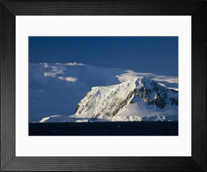 Framed Print : DDE-90023624 Framed Print : DDE-90023624