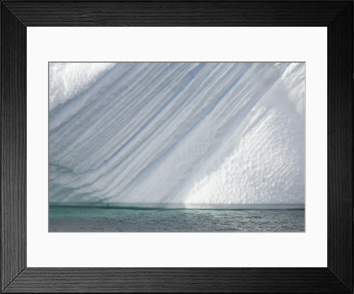 Framed Print : DDE-90023688 Framed Print : DDE-90023688