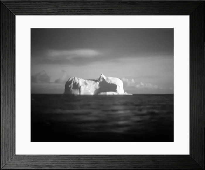 Framed Print : DDE-90023863 Framed Print : DDE-90023863