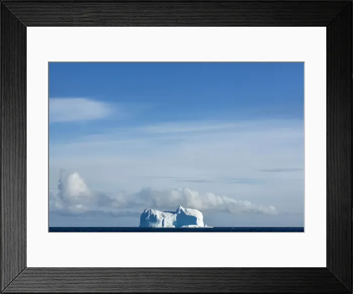 Framed Print : DDE-90023931