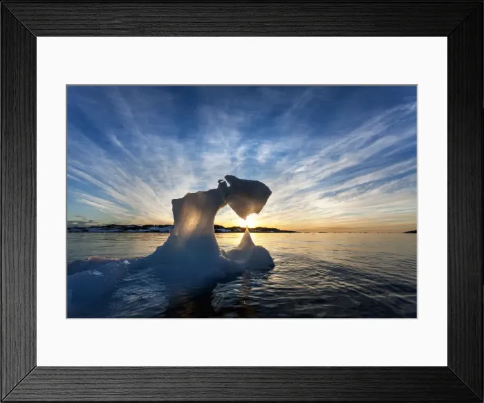 Framed Print : DDE-90024000