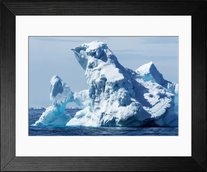 Framed Print : DDE-90024031 Framed Print : DDE-90024031