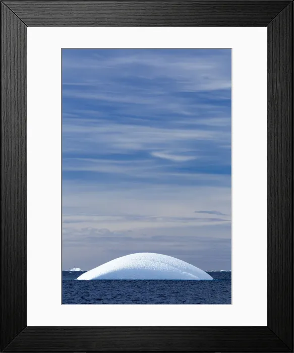 Framed Print : DDE-90024033 Framed Print : DDE-90024033