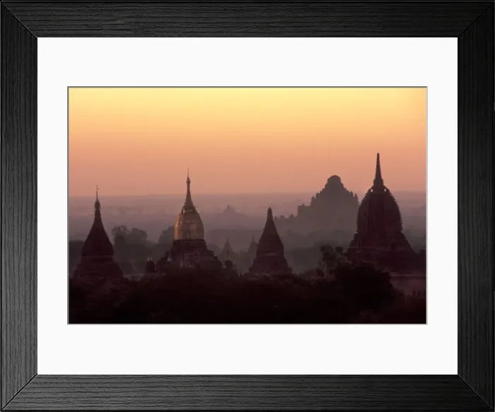 Framed Print : DDE-90024070 Framed Print : DDE-90024070