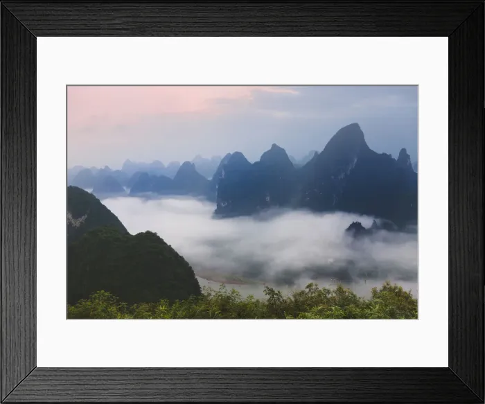 Framed Print : DDE-90024202 Framed Print : DDE-90024202