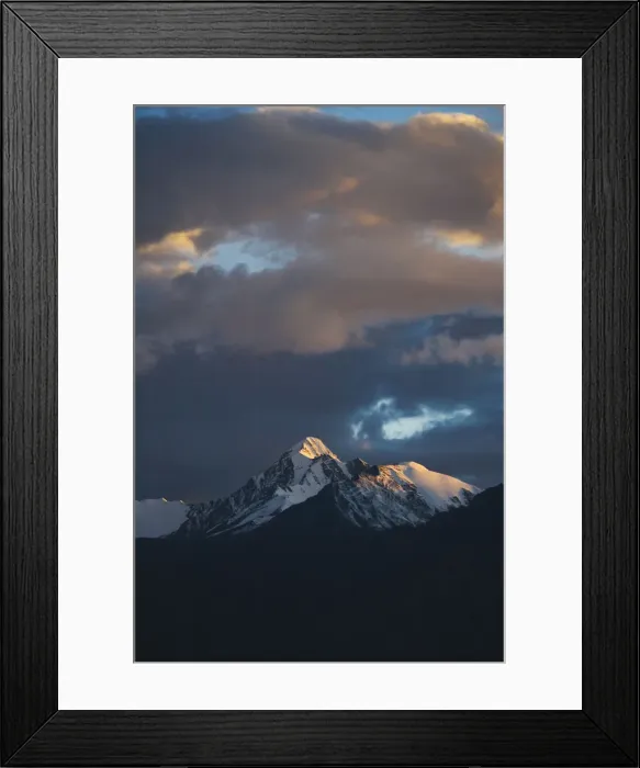 Framed Print : DDE-90024537 Framed Print : DDE-90024537