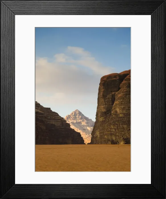 Framed Print : DDE-90025124 Framed Print : DDE-90025124