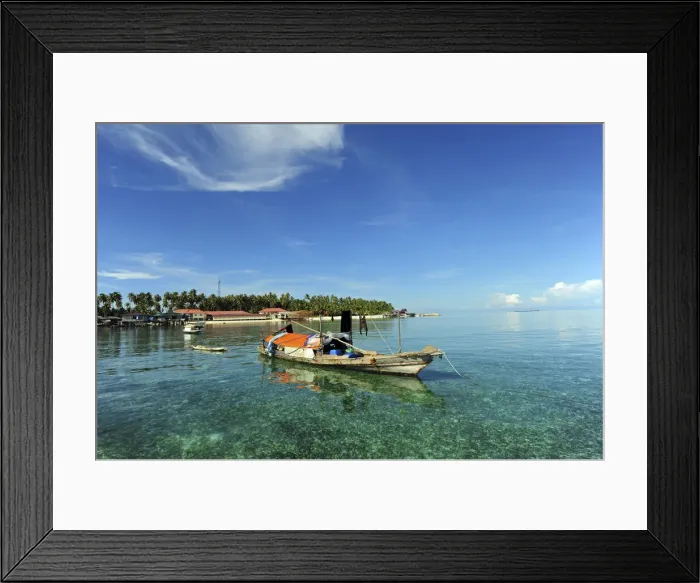 Framed Print : DDE-90025184 Framed Print : DDE-90025184