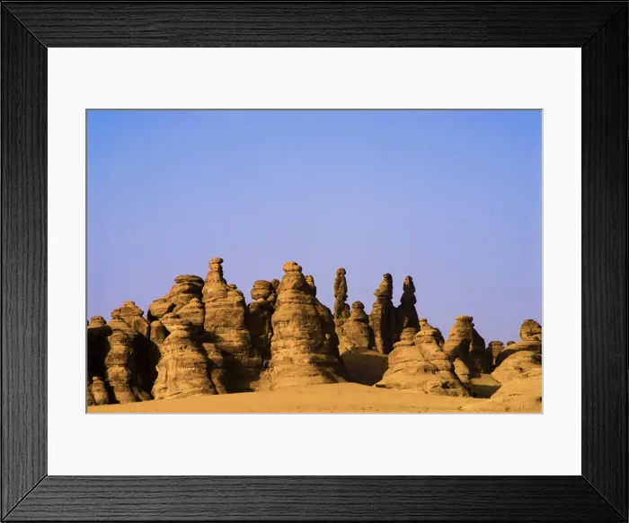 Framed Print : DDE-90025497 Framed Print : DDE-90025497