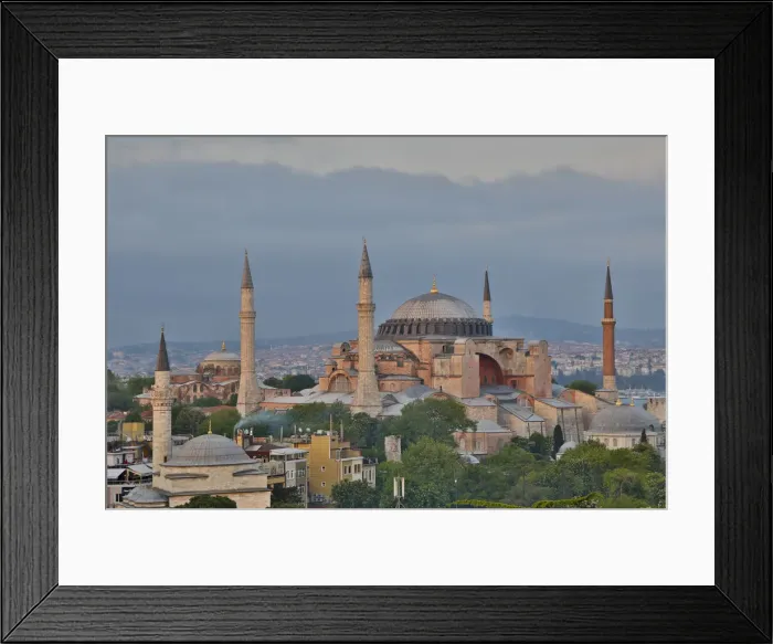 Framed Print : DDE-90025624 Framed Print : DDE-90025624